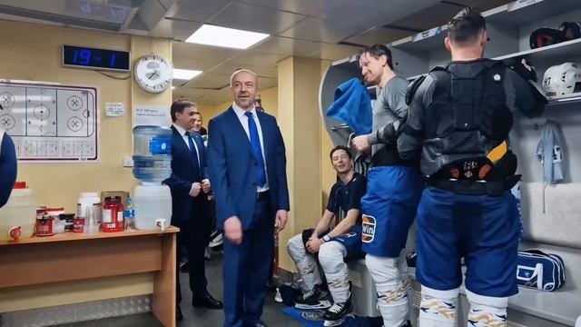 Победная раздевалка | Адмирал - Барыс