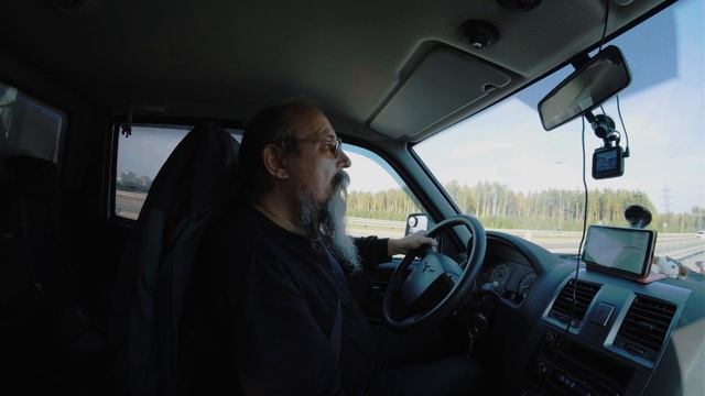 О месте поэта в рабочем строю