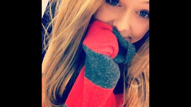 Acacia Brinley Clark смотреть онлайн