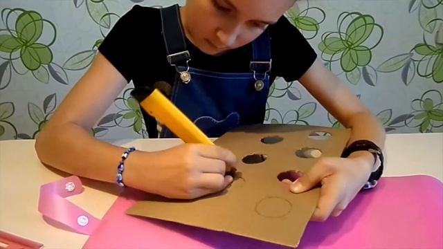 Как сделать медальницу легко и просто/How to make Metallica easy смотреть онлайн