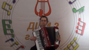 латышский народный танец "Петушок", русская народная песня "Весёлые гуси"