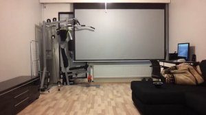 Экран для проектора 120 (электрический)  Electric remote control motorized projection screen 120"