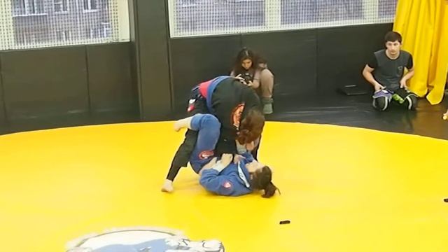 GI Павлова VS Енькова смотреть онлайн