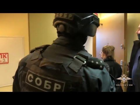 В Санкт-Петербурге задержали руководителей кооператива, работавшего по принципу финансовой пирамиды