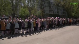 В самарской школе №148 провели патриотический флешмоб, посвященный Дню Победы