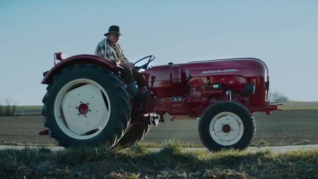 Audi teases Porsche in a Le Mans ad (Porsche+Audi full commercial) смотреть онлайн