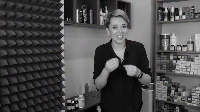 Окрашивание в медово-клубничных оттенках с помощью пенных бань смотреть онлайн