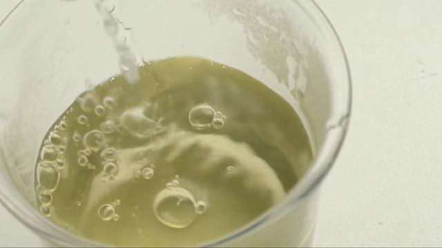 Е Шен Люй Ча «Дикорастущий зеленый чай» смотреть онлайн