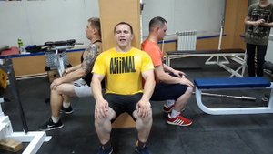 Упражнение "Стульчик"