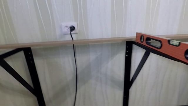 КОМПЬЮТЕРНЫЙ СТОЛ Своими руками | На стену| Монтаж |