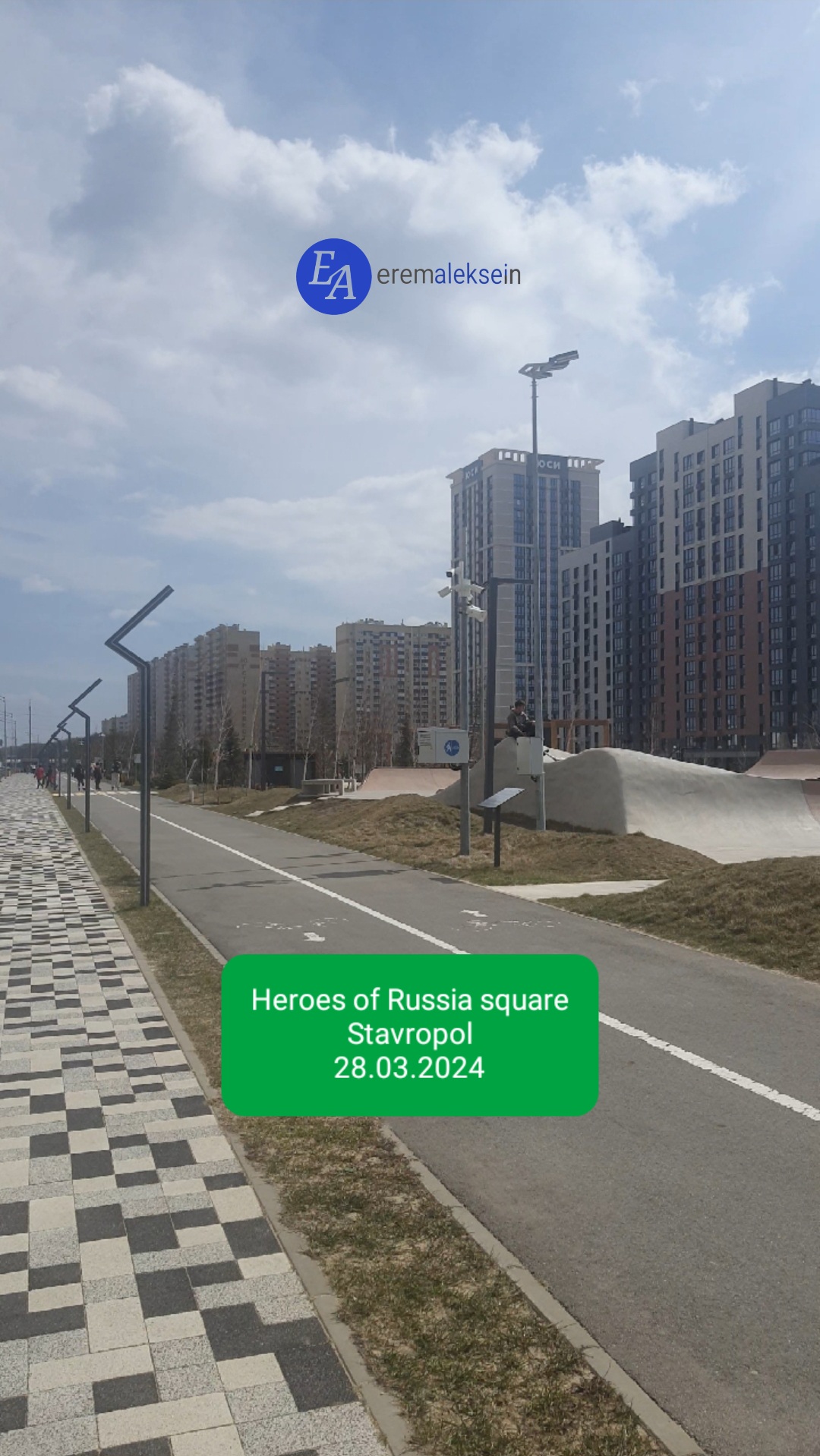 Heroes of Russia square / Clip
(Сквер Героев России / Ролик)