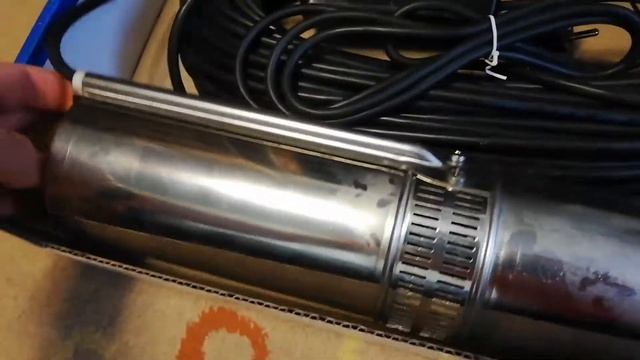 Распаковка – Скважинный насос Водолей БЦПЭ-05-50У смотреть онлайн