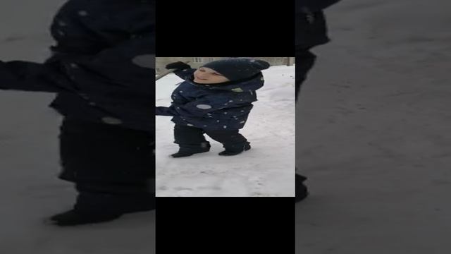 Снег снежок ❄️❄️❄️☃️ смотреть онлайн