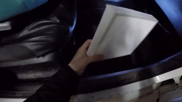 Замена салонного фильтра Фольксваген Поло Седан смотреть онлайн