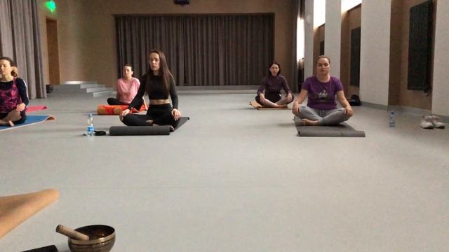 Хатха-йога ДК Железнодорожников (Юдино) смотреть онлайн