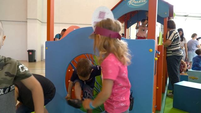 Маленькая Вера - Фестиваль праздник Мультимир - Продолжаем играть