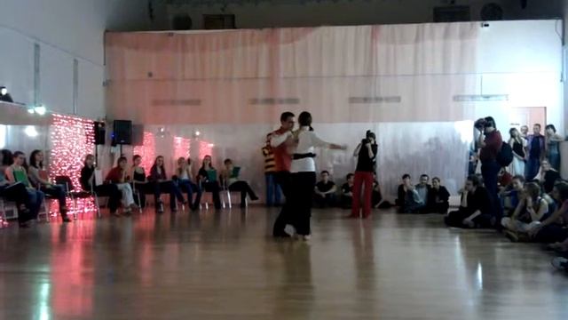 Таня и Сережа - медленная смотреть онлайн