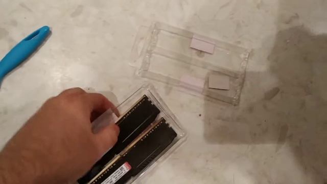 Распаковка оперативной памяти Fury HaperX 8gb из Rozetka смотреть онлайн