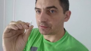 Поклейка молдингов на покрашенные стены, от А до Я.