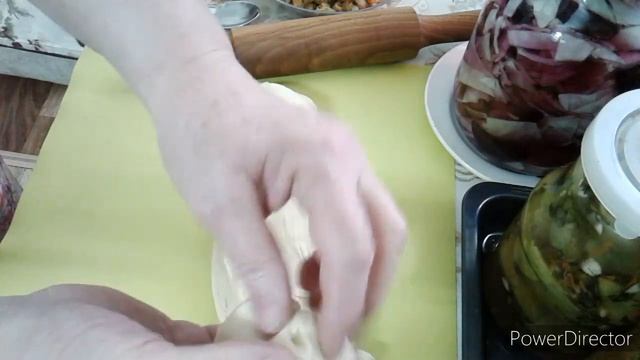 Пирожки с капустой в духовке. Рецепт выпечки.