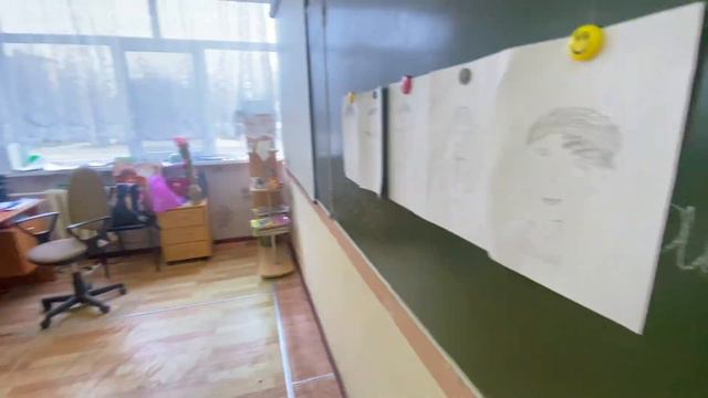 Ухожу работать в Старшую Школу | 8 марта смотреть онлайн