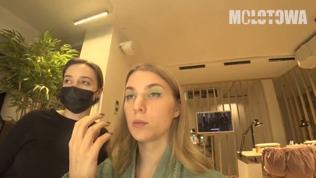 ОТКАЗАЛАСЬ ДЕЛАТЬ ДОРОГОЙ МАКИЯЖ / Треш-обзор салона красоты в Москве