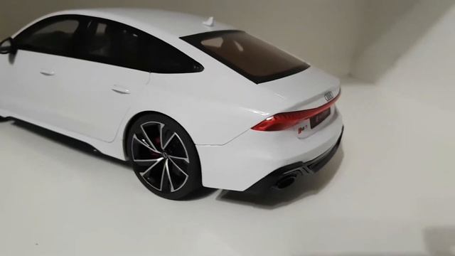UNBOXING OF 1/18 AUDI RS7 SPORTBACK(2020)GT SPIRIT смотреть онлайн