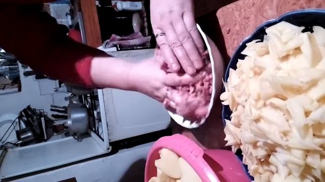 Фаршированный картофель с мясным фаршем