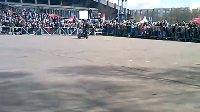 БайкШоу Красноярск 2015 Гость из Москвы ч 2 смотреть онлайн