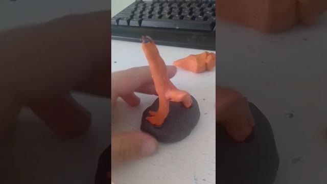 оранжевый из роблокс радужные друзья смотреть онлайн