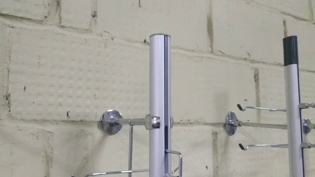 Стойка для одежды настенная 9 оправ с замком.mp4 смотреть онлайн