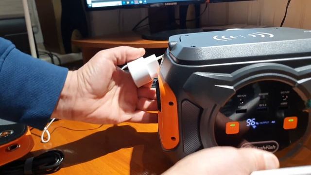 Портативный солнечный генератор - пауэрбанк на 80000 mAh,чистый синус.