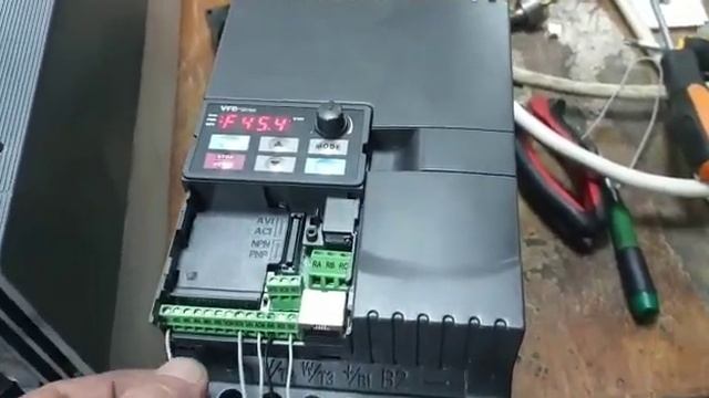 Ремонт частотного преобразователя Delta Electronics VFD055E43A в WWW.КИПлаб.РФ +79054188772 смотреть онлайн