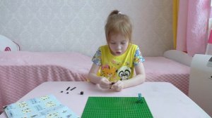 Лего Майнкрафт (Lego Minecraft). Собираем фигурки из коллекции. Creeper и Enderman.