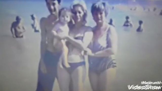 От лица всех родителей поздравляем замечательного педагога, отличного учителя и просто женщину. смотреть онлайн