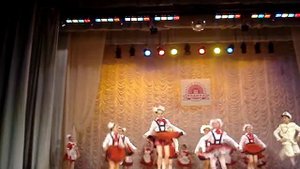 Хореограф.студия Весна "школьная полька" Химки 2009