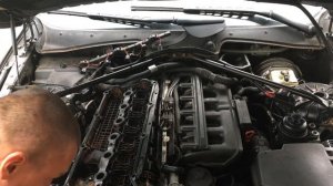 BMW E60 520i ЗАМЕНА ПРОКЛАДКИ КЛАПАННОЙ КРЫШКИ M54 Ersatz der Zylinderdeckeldichtung
