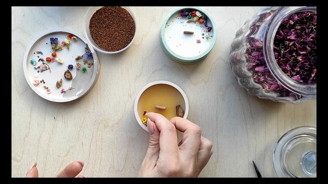 Декор соевой свечи с золотым шиммером ✨