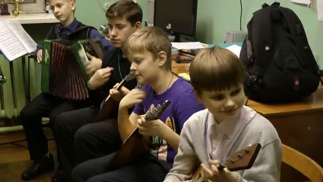 Репетиция в классе заслуженного гармониста Росии В Голованова смотреть онлайн