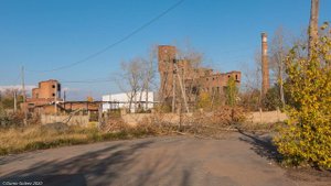 Дорога к Абразивному заводу от трассы у поселка Красногорский