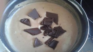 Торт из пряников с заварным шоколадным кремом и бананами