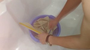 Как избавиться от плесени на рулонных шторах. Цвель на шторах ролетах.