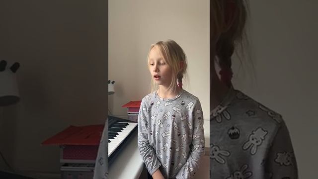 Наследникова Мария 1 кл, Бинеман И. В. Корчубина "Мишка с куклой". смотреть онлайн