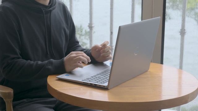 Review Dell Vostro 5620 - i5 Gen 12, Cấu hình khỏe, Hiệu năng cao, NHƯNG... | An Khang Computer смотреть онлайн