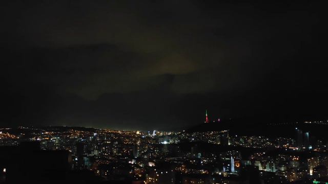 Sakartvelo. Молнии в ночном небе. Тбилиси 2022 смотреть онлайн