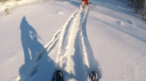 Покатушки на снегоходе Irbis DINGO T150. Нашли в лесу заброшки.