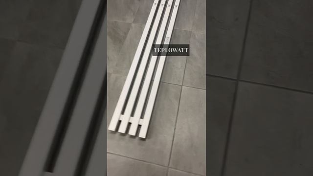 Узкий вертикальный дизайнрадиатор электрический полотенцесушитель Grois QUARTET (гройс Квартет) смотреть онлайн