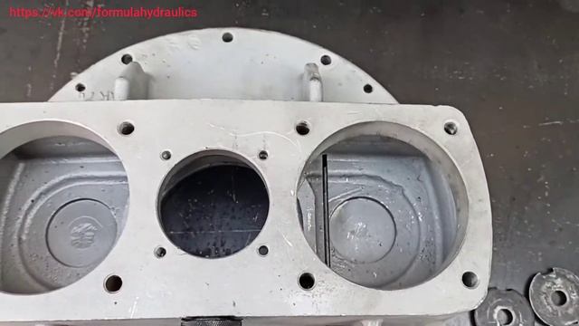 Редуктор привода 333.3.56.000.660 УНА 4000 смотреть онлайн