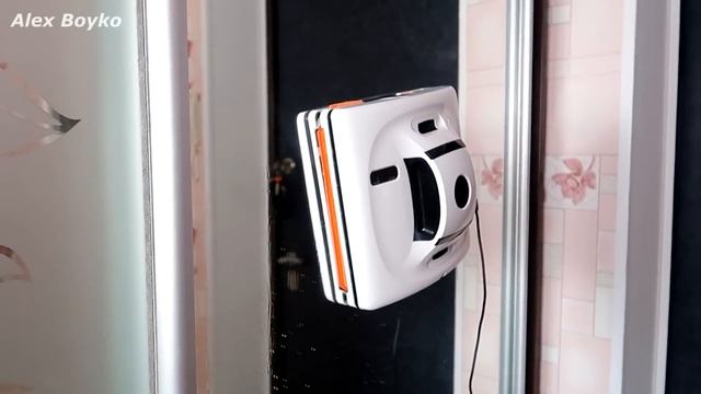 Теперь у меня есть Робот Мойщик Окон! Он ездит по потолку! alex boyko смотреть онлайн