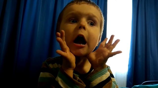 Кирюша, 7 лет. Глубокая умственная отсталость.